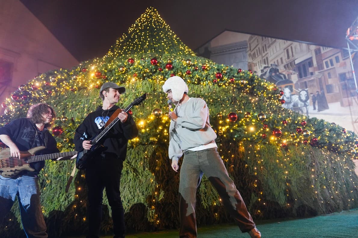 Concert live lângă bradul central al Târgului de Crăciun Craiova, ediția precedentă